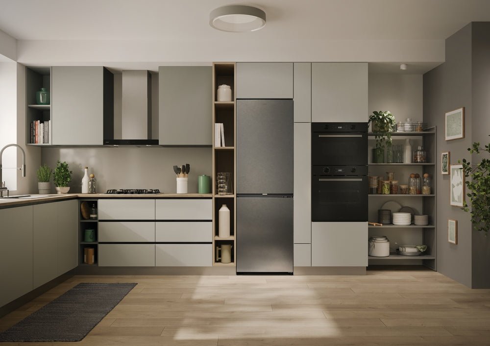 Candy CNCQ2T618AX Kühlschrank freistehend, 355 l, Klasse A - MEGART