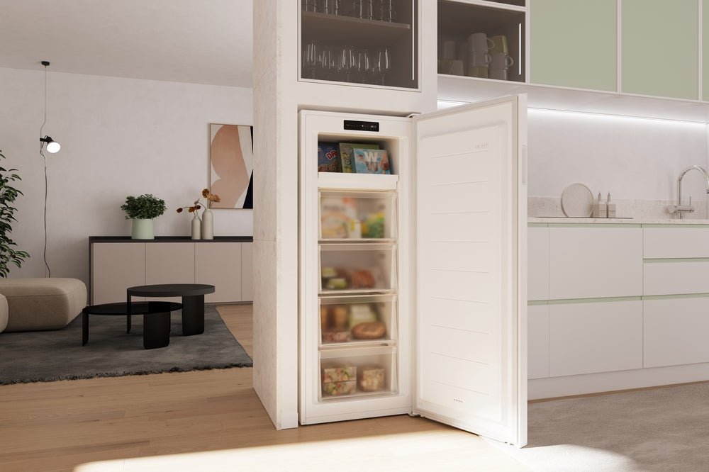 Candy CNUQ4L513DW Gefrierschrank freistehend, 169 l, Klasse D - MEGART