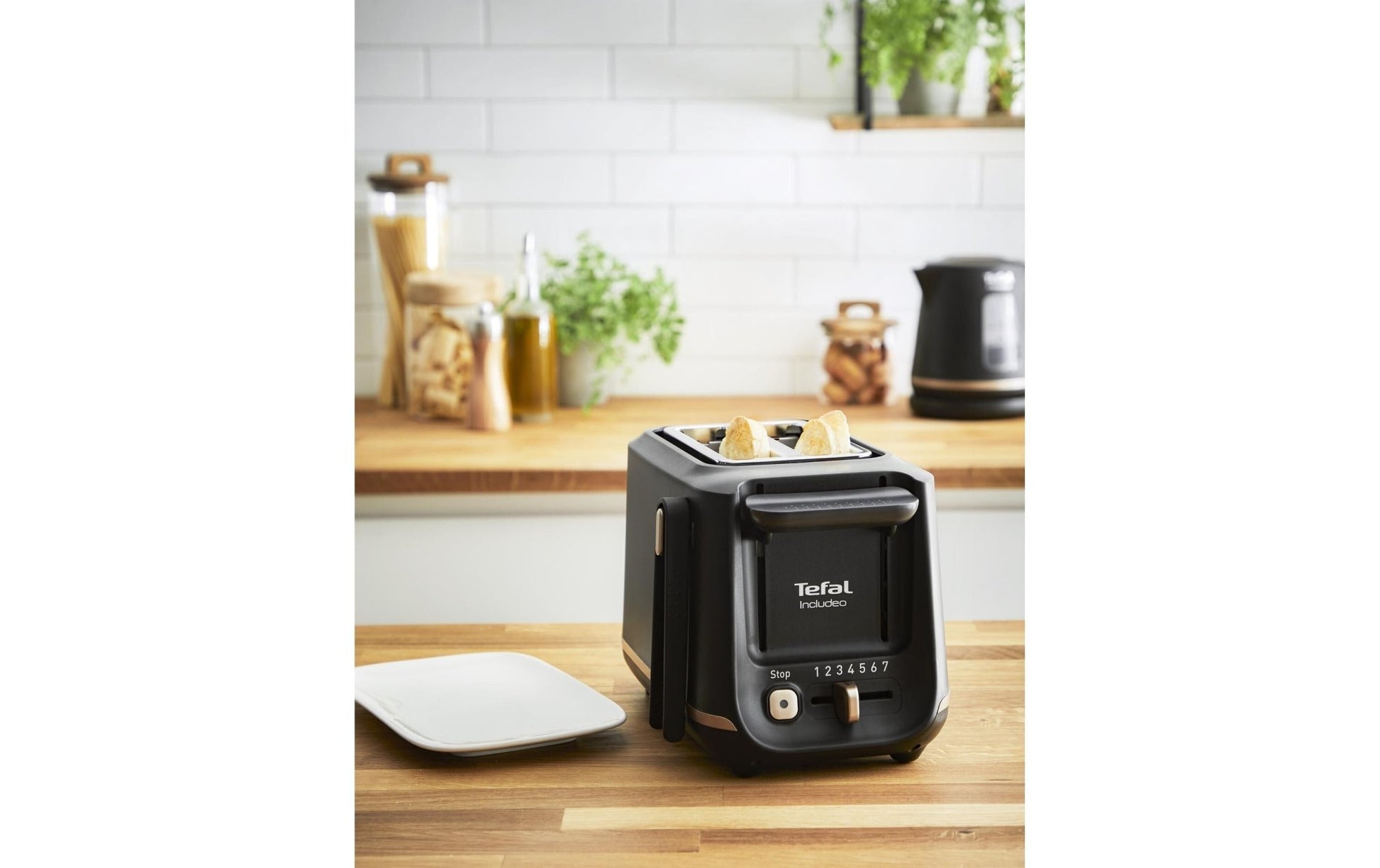 Toaster Includeo Schwarz - MEGART