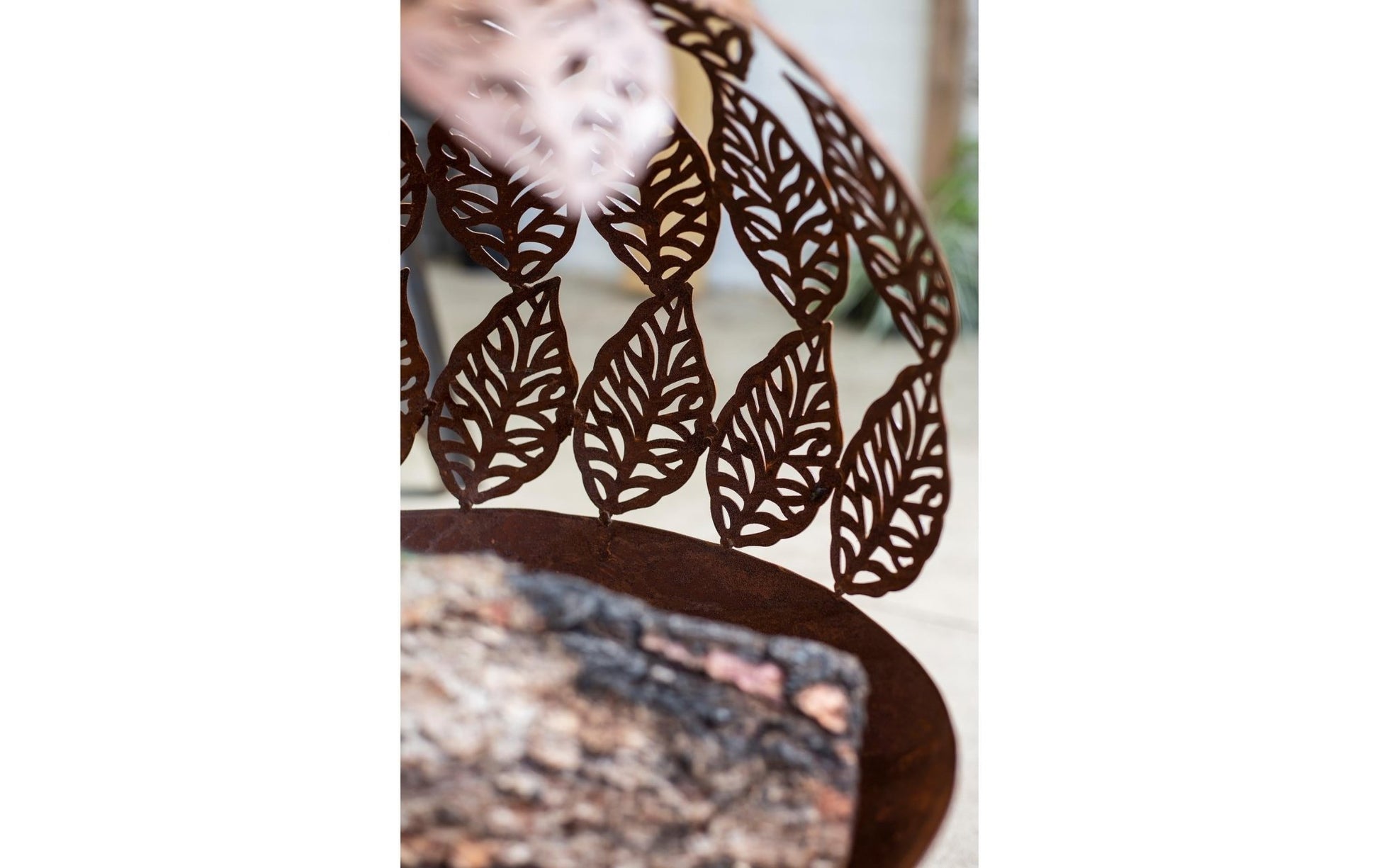 La Hacienda Feuerstelle Leaves - MEGART