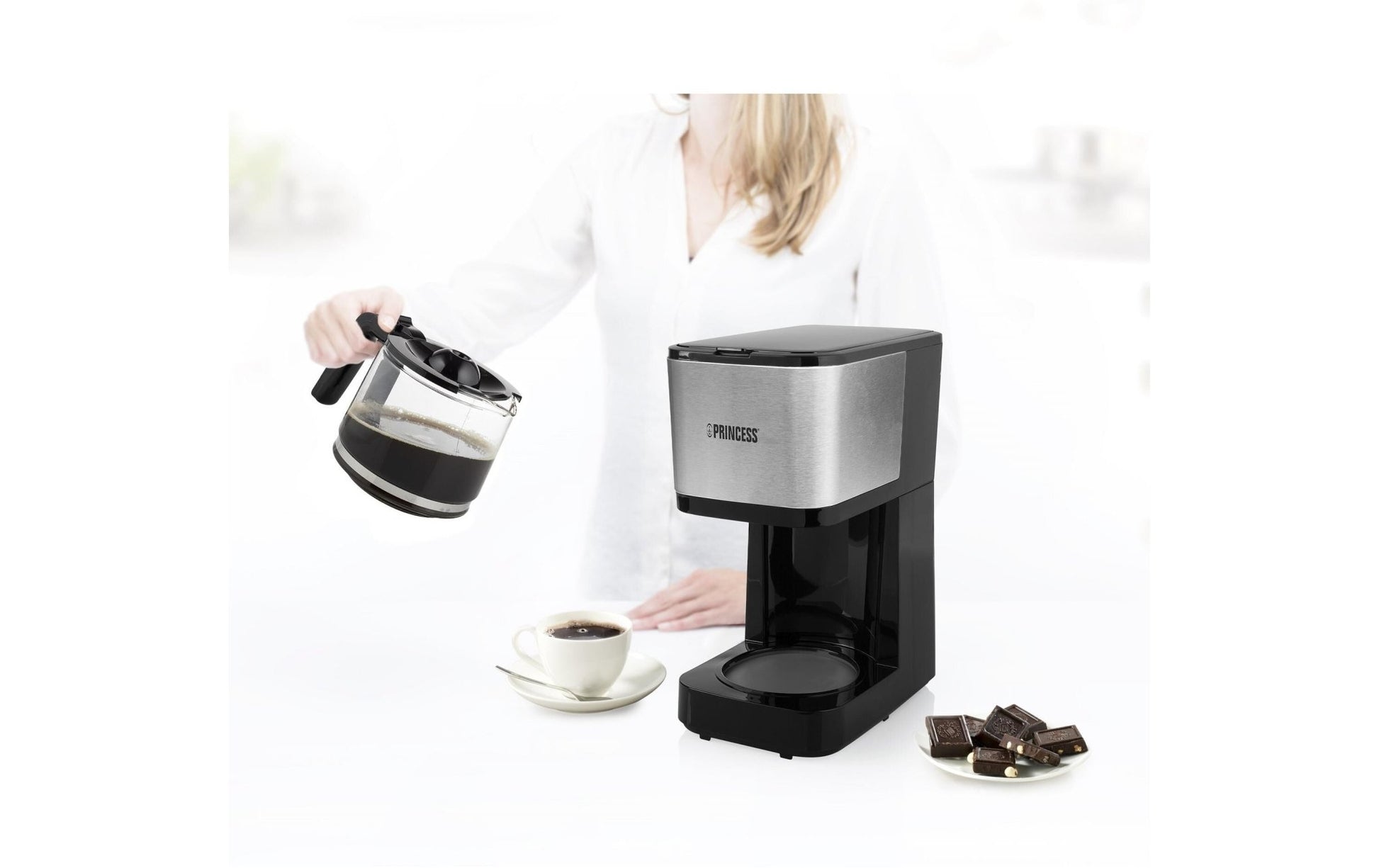 Filterkaffeemaschine Compact 12 Schwarz/Silber - MEGART