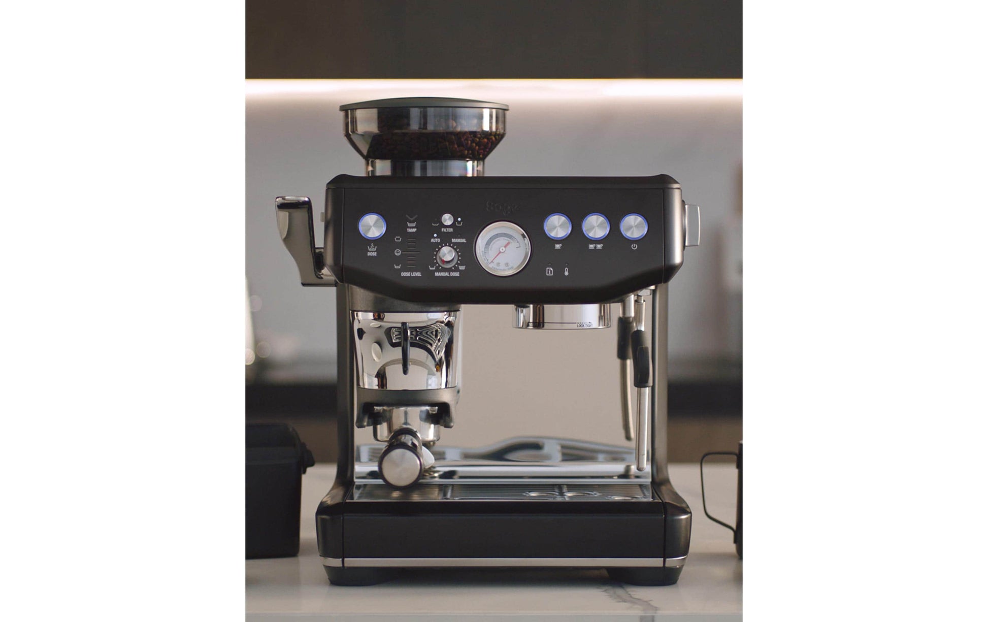 Siebträgermaschine Barista Express Impress Schwarz - MEGART