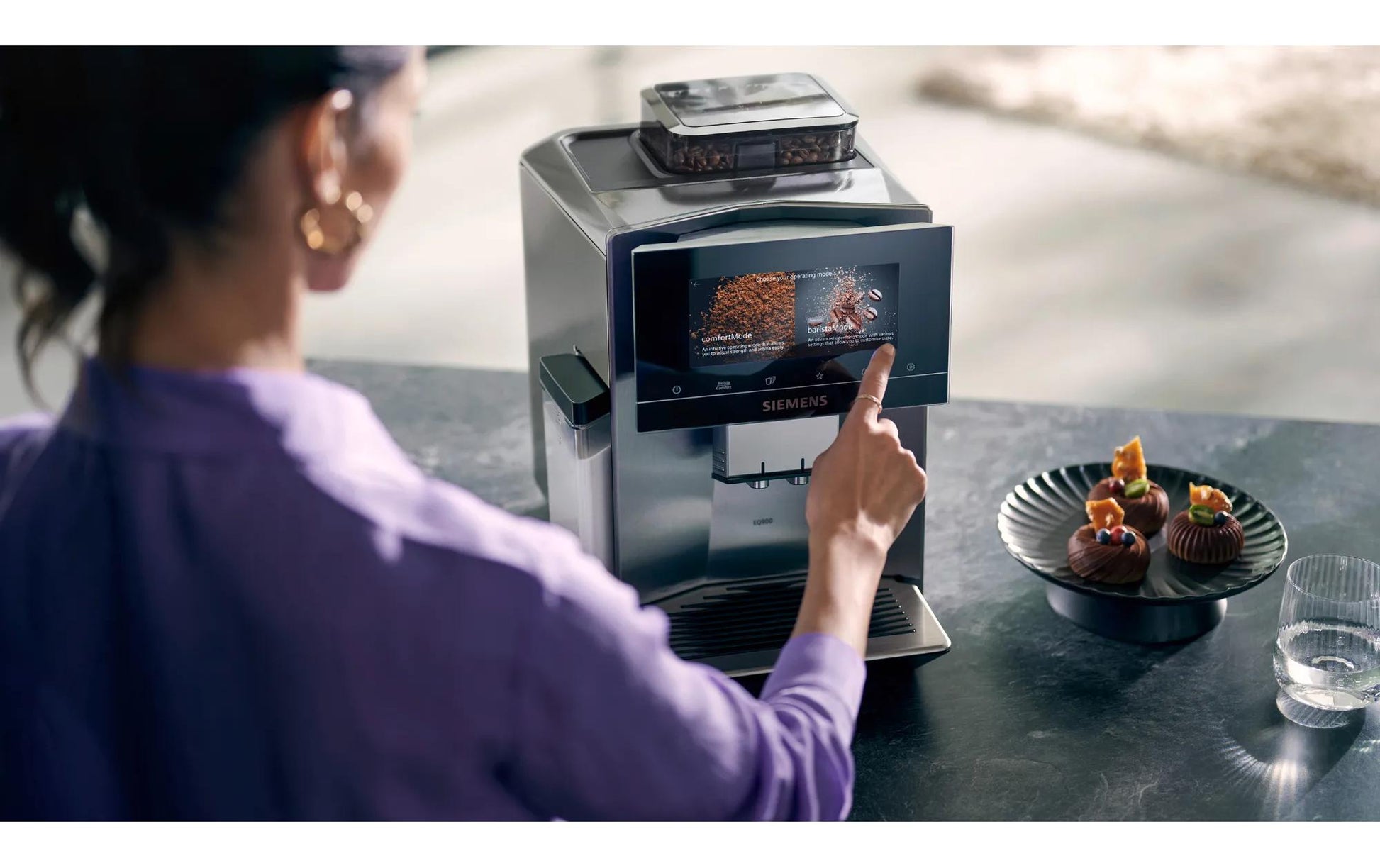 Kaffeevollautomat EQ 900 TQ905D03 Edelstahl - MEGART