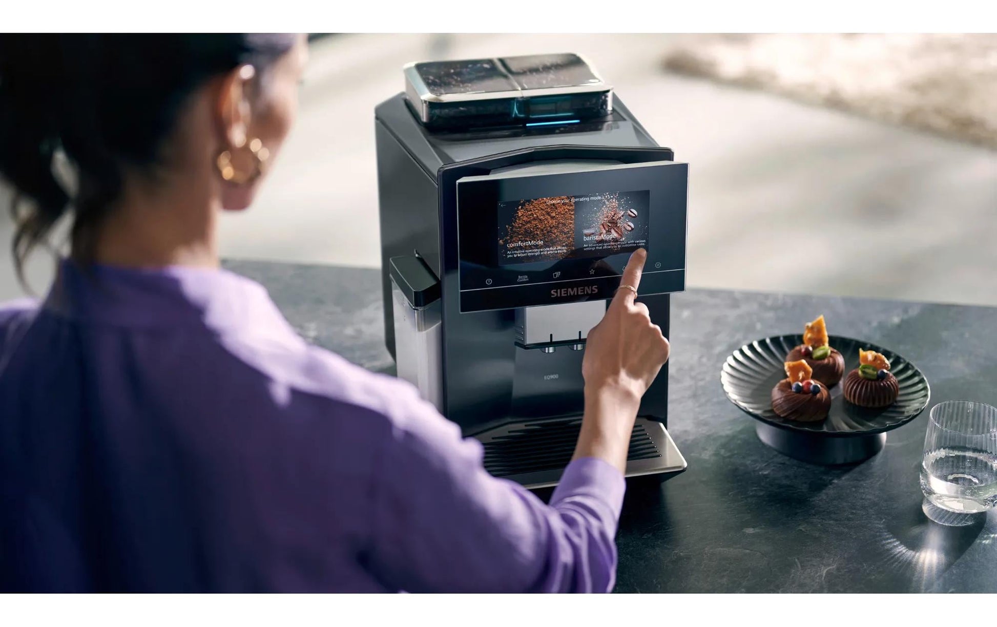 Kaffeevollautomat EQ 900 TQ907D03 Edelstahl - MEGART