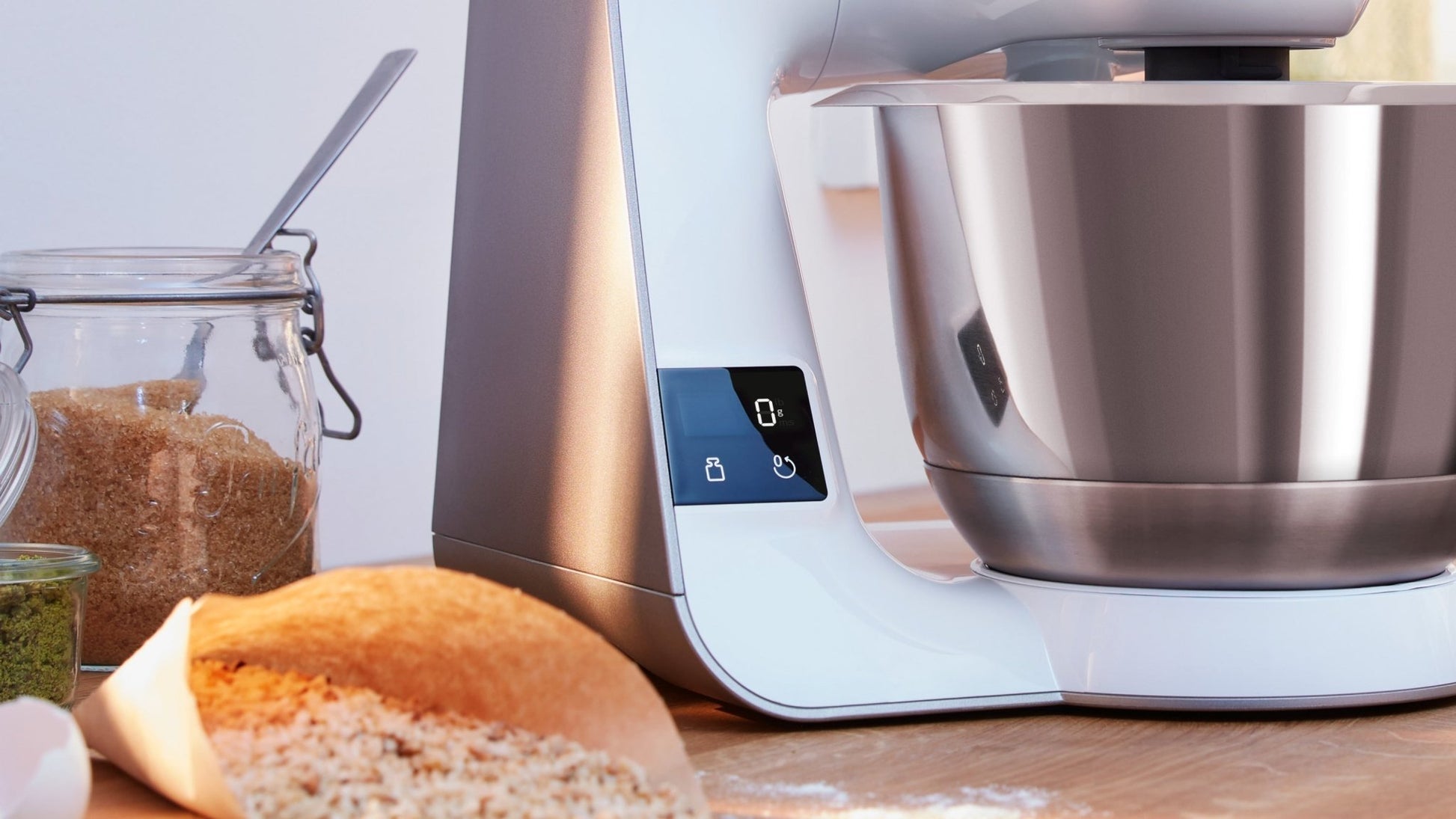 Serie 4, Küchenmaschine mit Waage, MUM 5, 1000 W, Weiss, Champagne, MUM5XW20 - MEGART