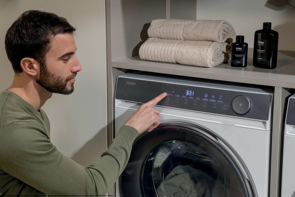 Haier HW80-B14367U-88 Waschmaschine freistehend, 8 kg, Klasse A - MEGART