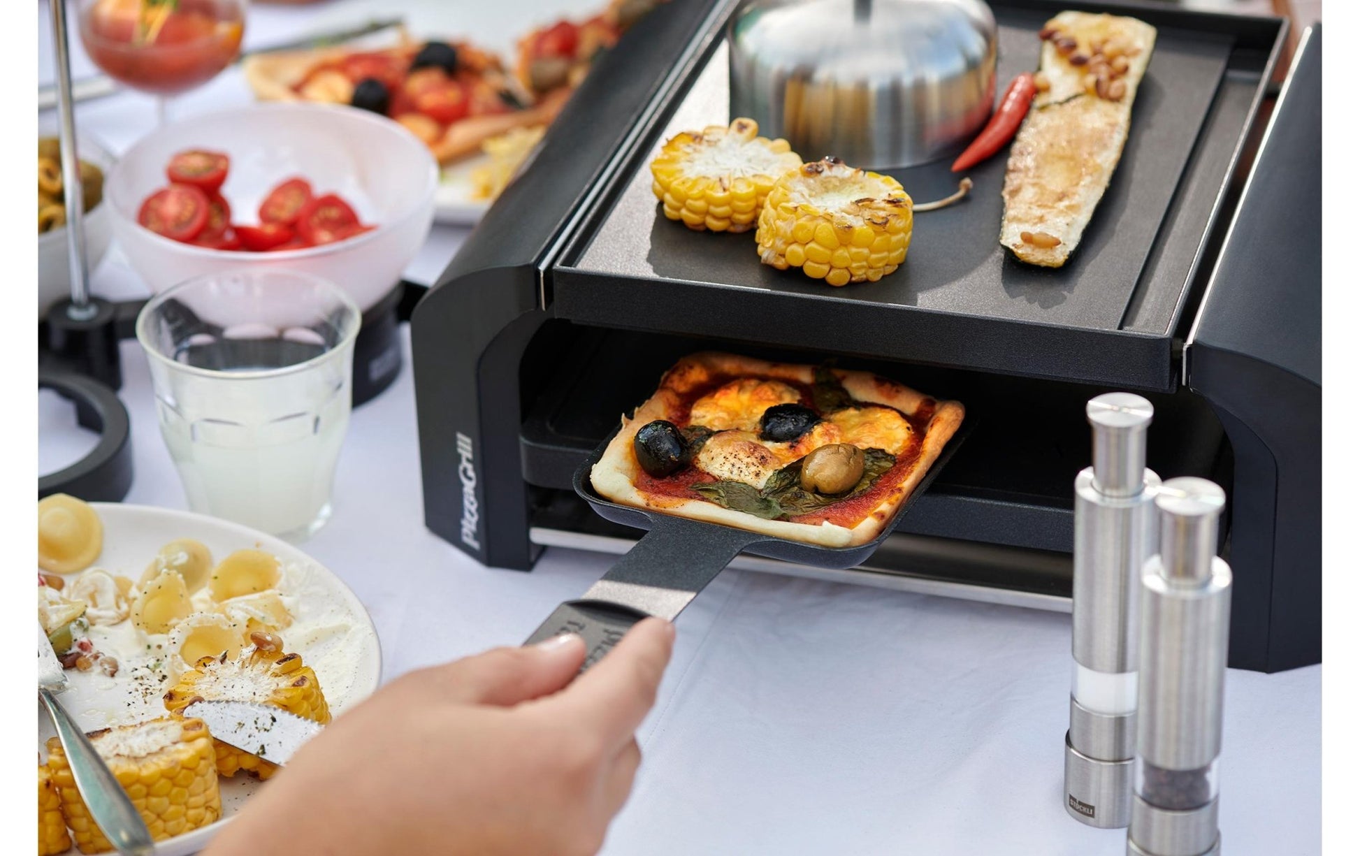 Pizza - Grill FourFour 4 Personen - MEGART