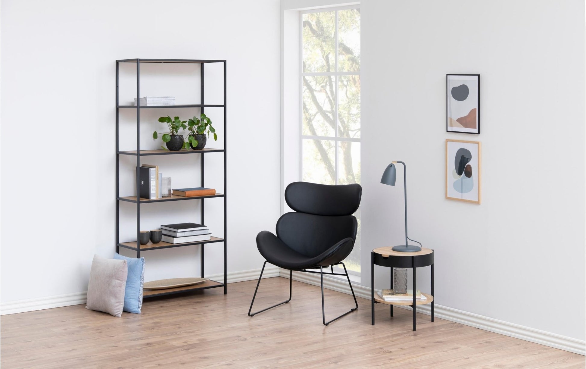 Regal Seaford 77 x 35 x 185 cm, Eiche/Schwarz matt - MEGART