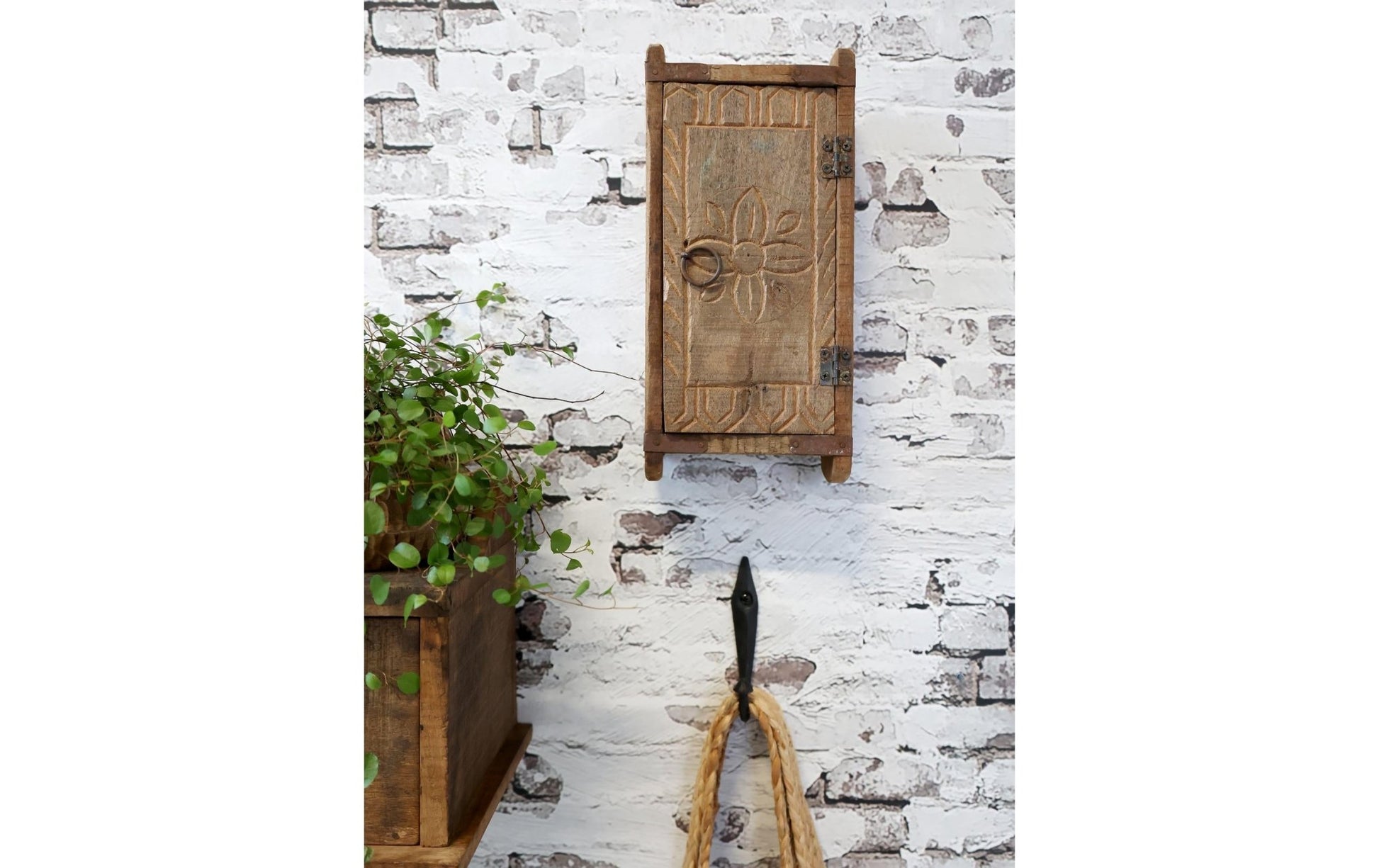 Wandschrank Grimaud aus Backsteinform Nature - MEGART