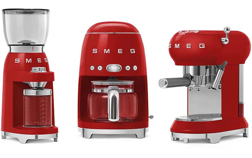 Filterkaffeemaschine 50's Style DCF02RDEU Rot - MEGART