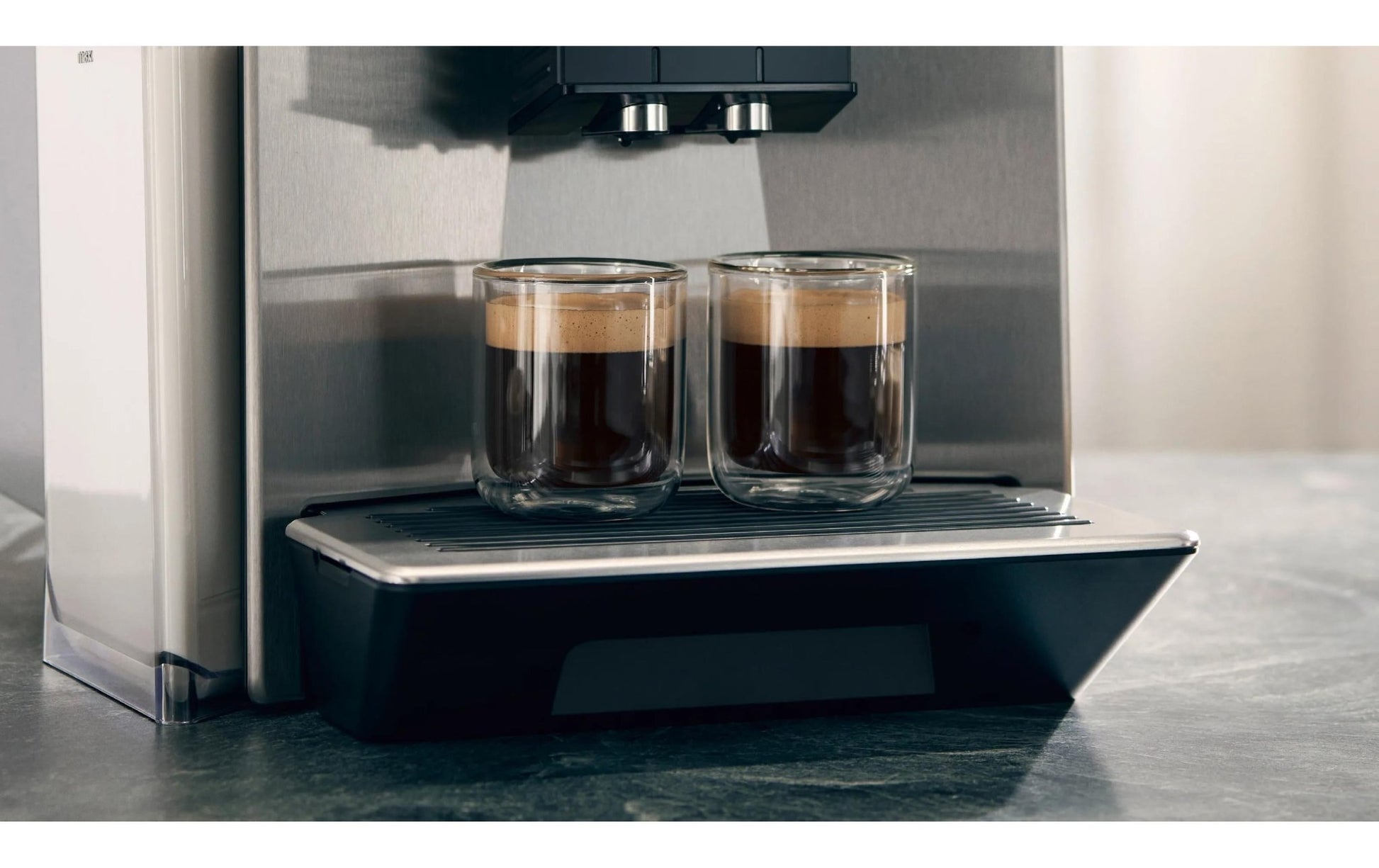 Kaffeevollautomat EQ900 plus TQ903DZ3 Edelstahl - MEGART