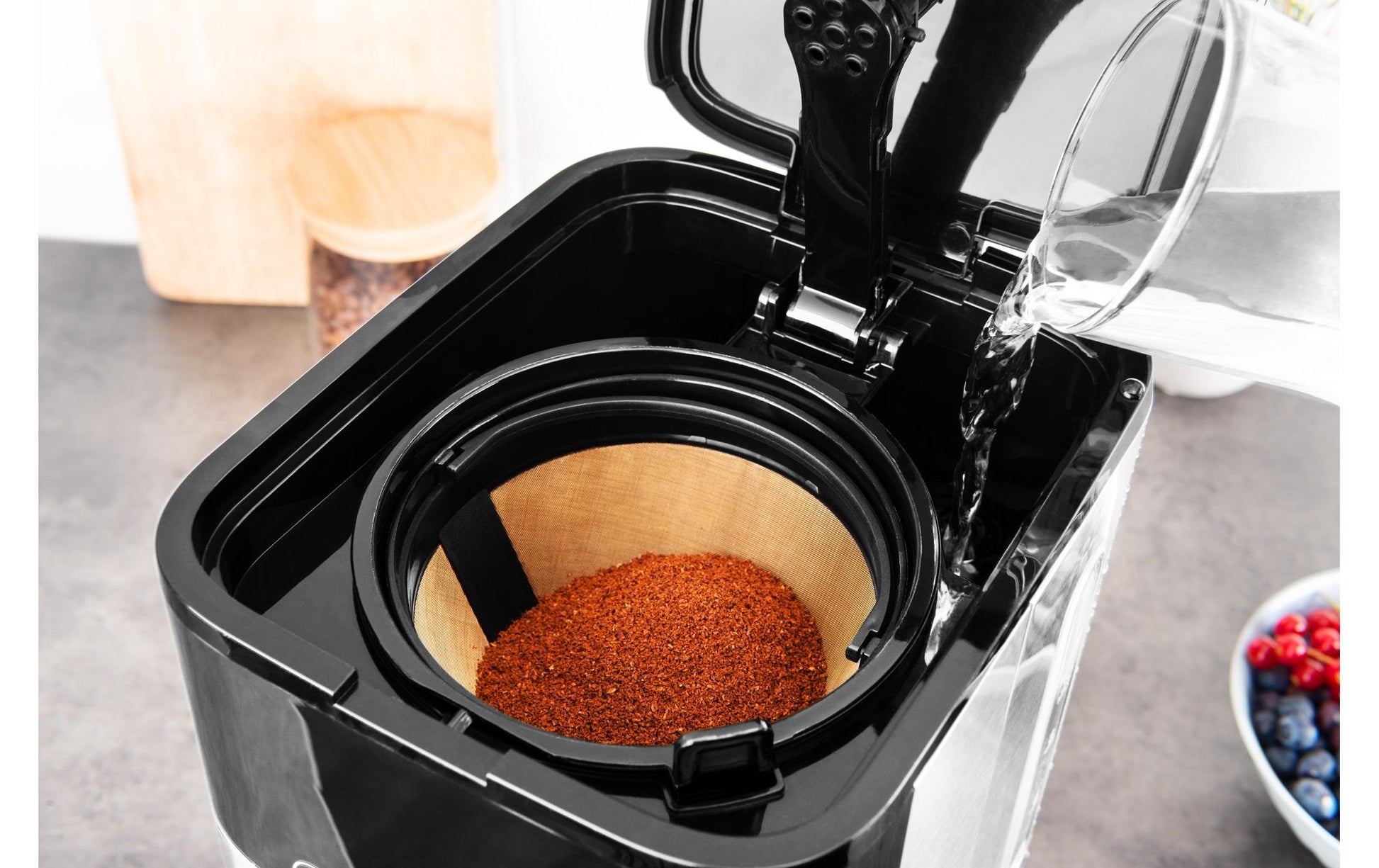 Filterkaffeemaschine Essential S Schwarz/Silber - MEGART