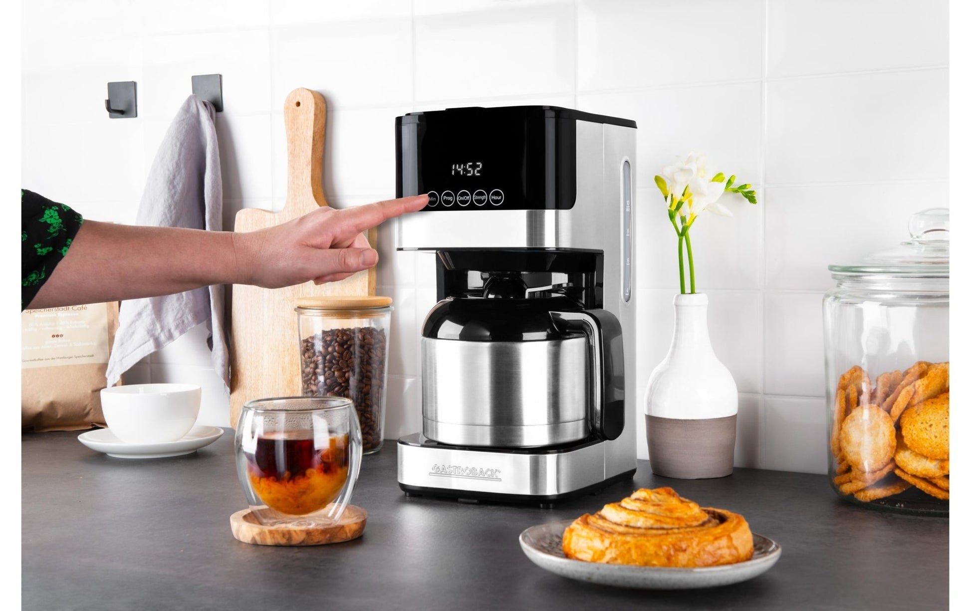 Filterkaffeemaschine Essential S Schwarz/Silber - MEGART