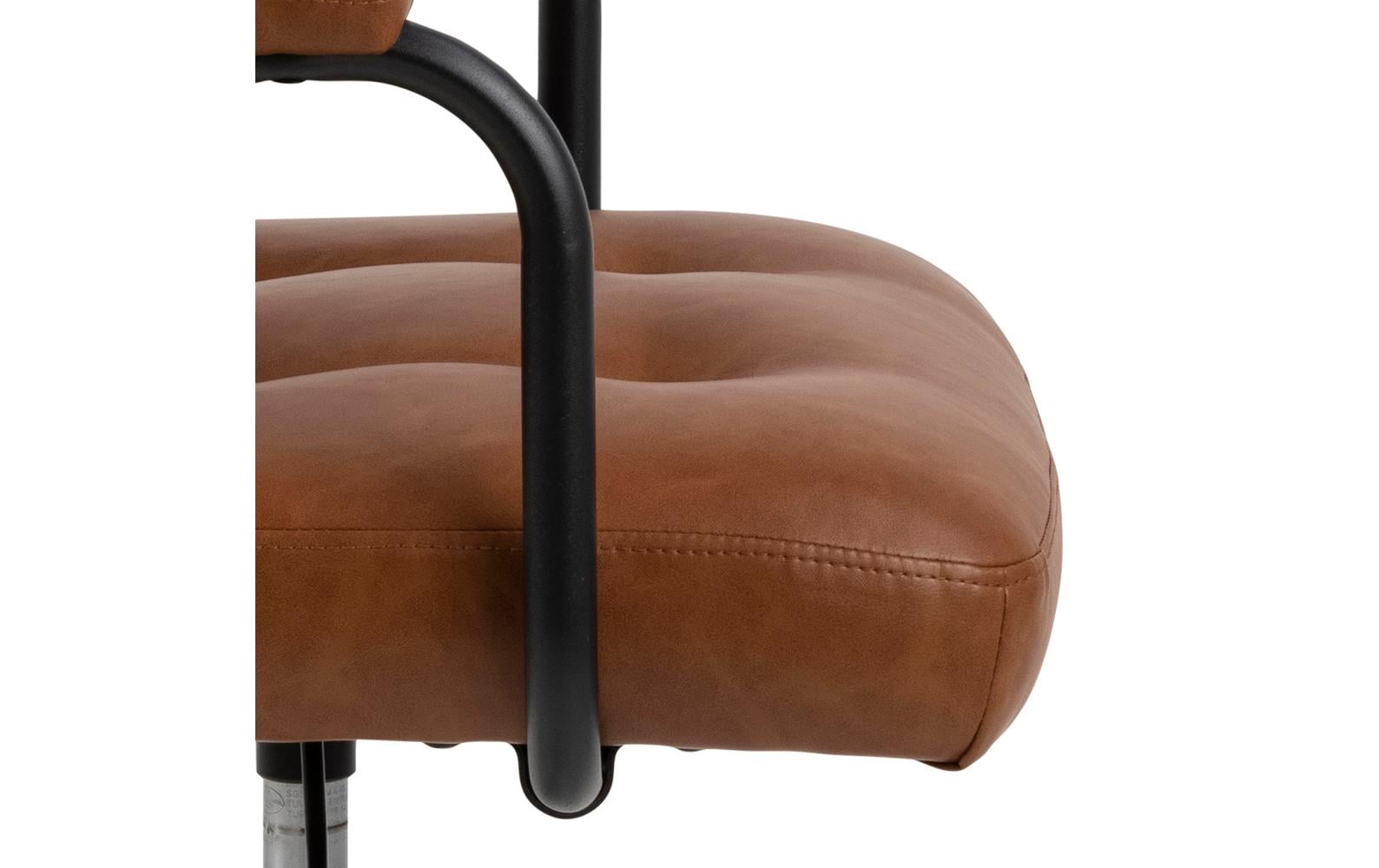 AC Design Bürostuhl Cosmo, mit Polsterrücken und Armlehnen, Cognac - MEGART