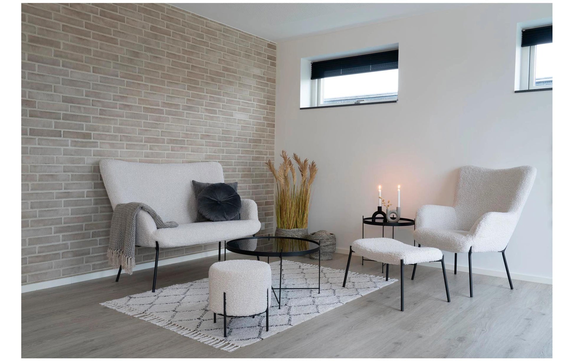 Hocker Glasgow Weiss - MEGART