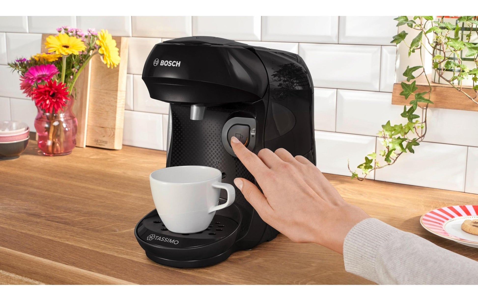Kapselmaschine Happy friendly Schwarz - MEGART