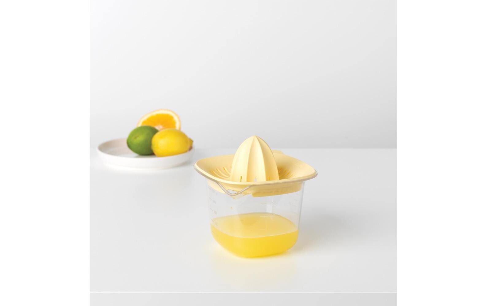 Zitruspresse Tasty+ mit Messbecher, Vanilla Yellow - MEGART