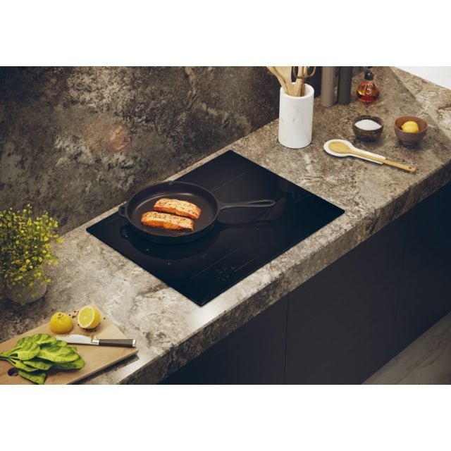 Haier HAMTB56IRB1S Schwarz Integriert 65 cm Zonen - Induktionskochfeld 4 Zone(n) - MEGART