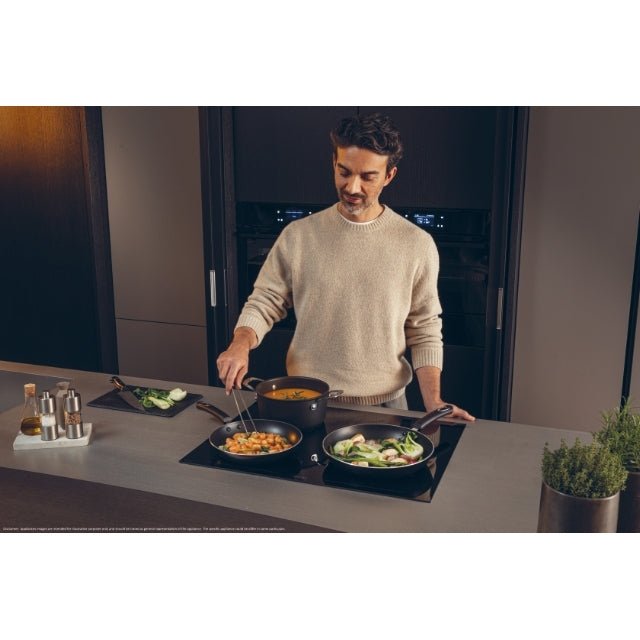 Haier HAMTB56IRB1S Schwarz Integriert 65 cm Zonen - Induktionskochfeld 4 Zone(n) - MEGART