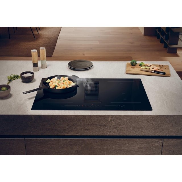Haier I - Dual Series 6 HAIH82MTMCF Schwarz Integriert 80 cm Zonen - Induktionskochfeld 4 Zone(n) Built - in hood - MEGART