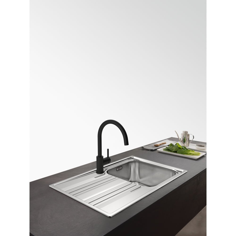 Lina Schwenkauslauf Black Matt 115.0626.019 - MEGART