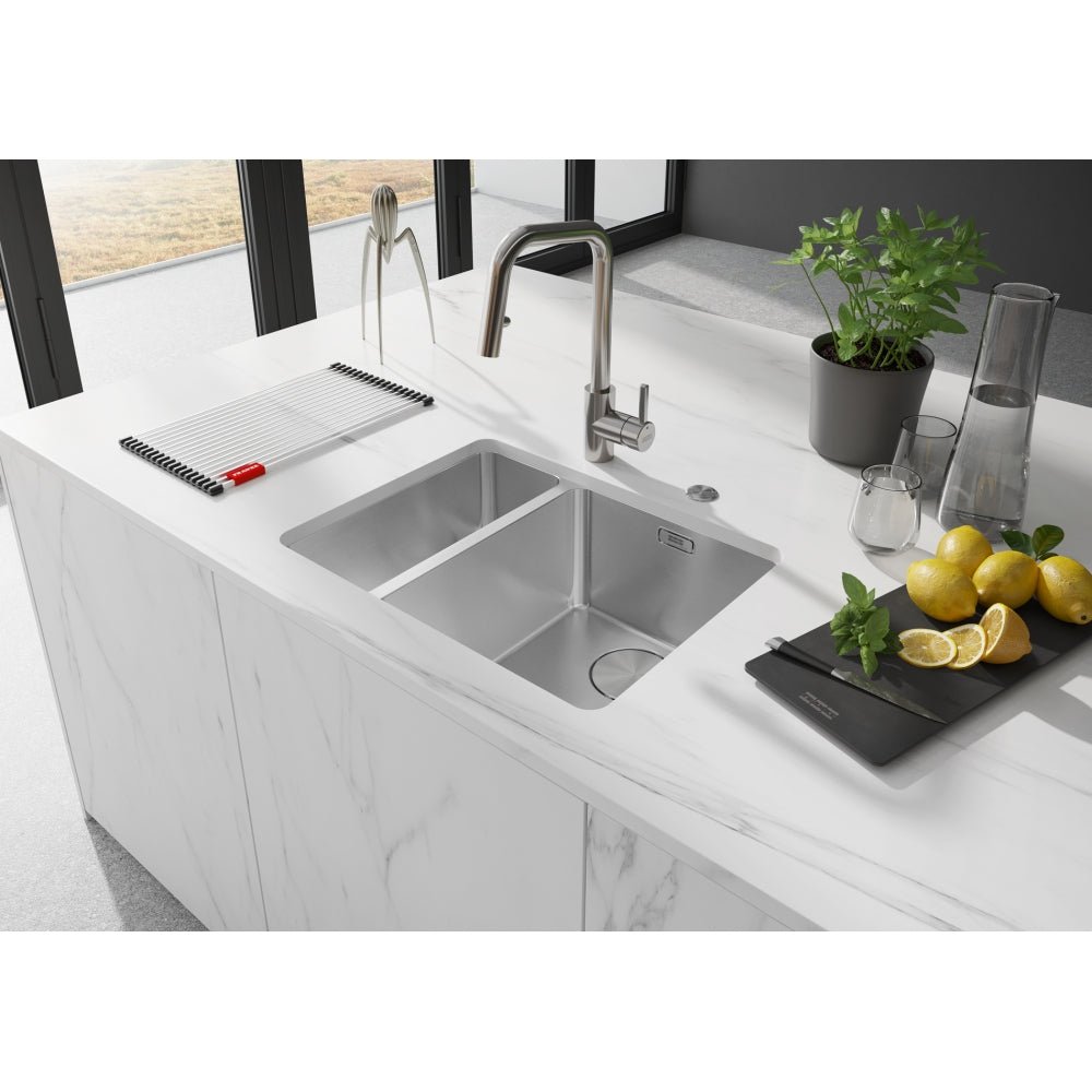 Mythos MYX 160 - 34 - 16 Edelstahl Gebürstet 122.0633.040 - MEGART